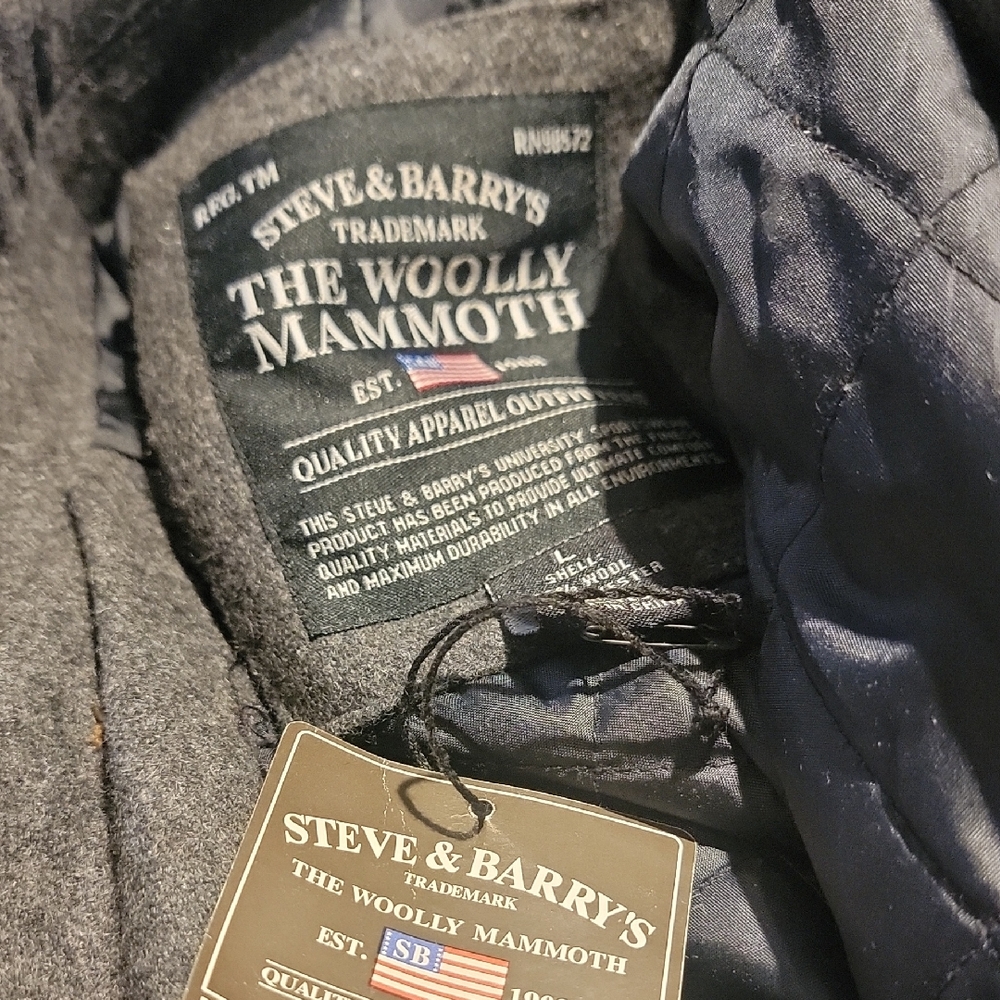 Steve & Barry's The Woolly Mammonth Men's Gray Jacket